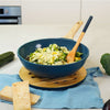 Wok en métal 28 cm myrtille L'Incroyable Cookut