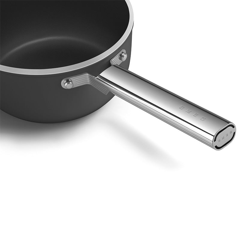 Casserole 20 cm avec couvercle Noir Mat Années 50 Smeg