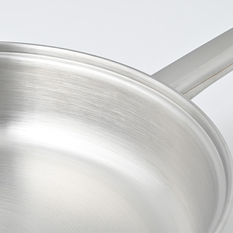 Poêle à fond lisse en inox 26cm Artame